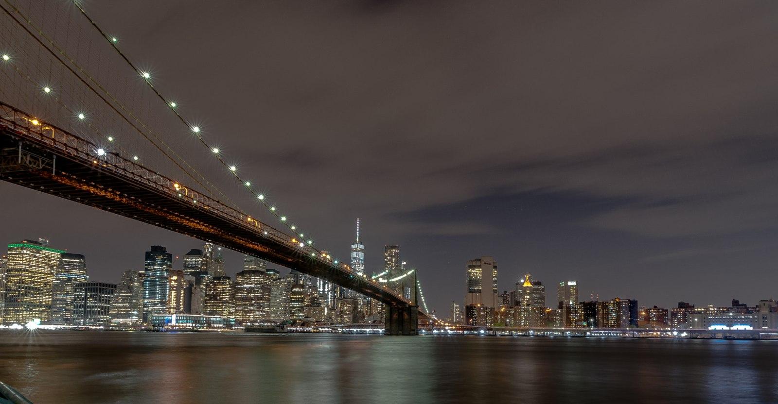 View Of Manhattan From Brooklyn Bridge Park