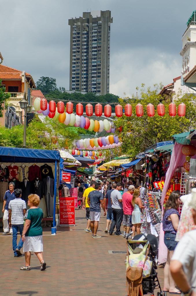 Fashion Experts Reveal Top Summer Style Secrets in Chinatown